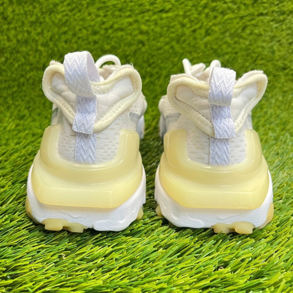 Nike React Vision Womens Size 7 Beige White Gray Athletic Running Shoes Sneakers - Picture 6 of 10